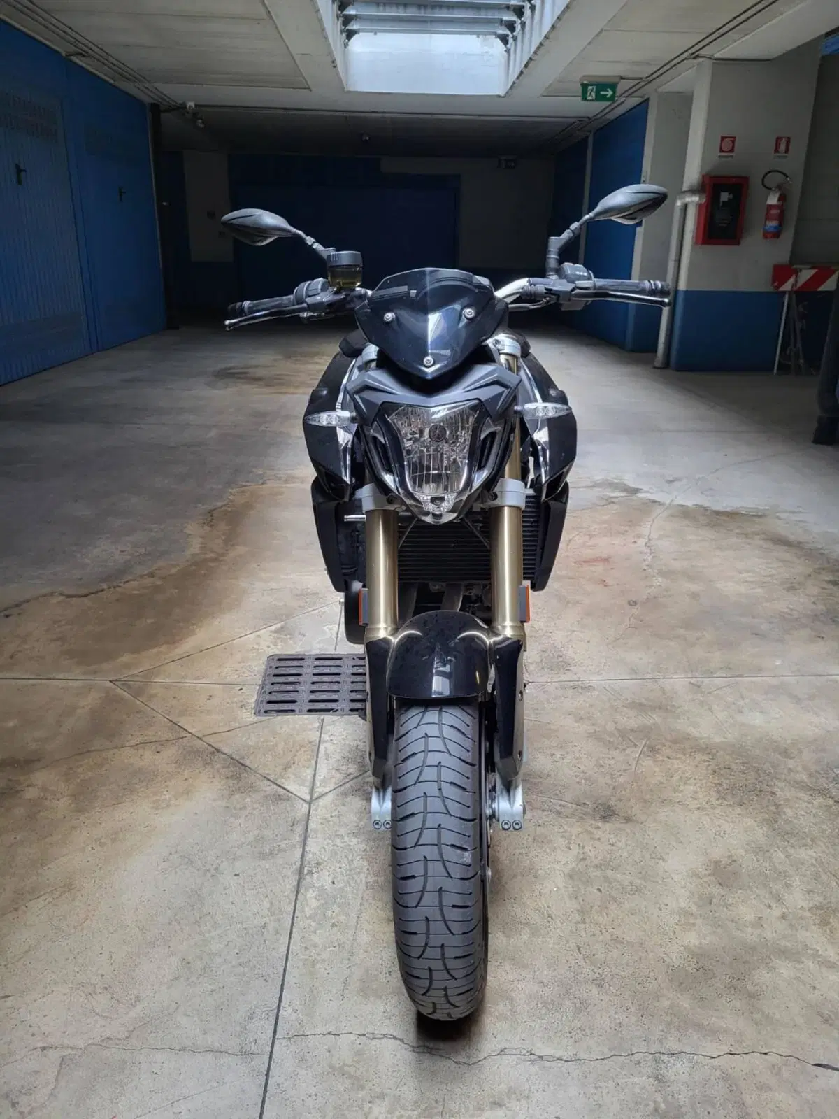 Bmw F 800 R (2017 - 20) (2)