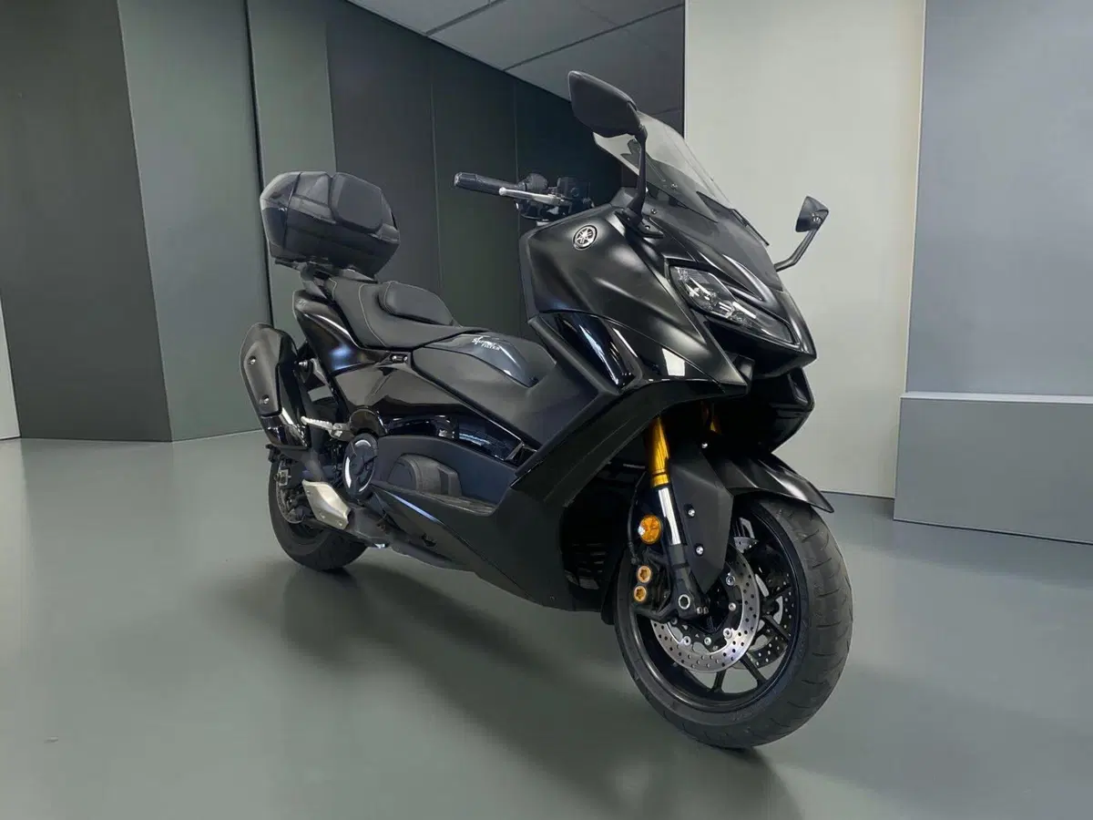 Yamaha T-Max 560 Tech Max (2022 - 24)