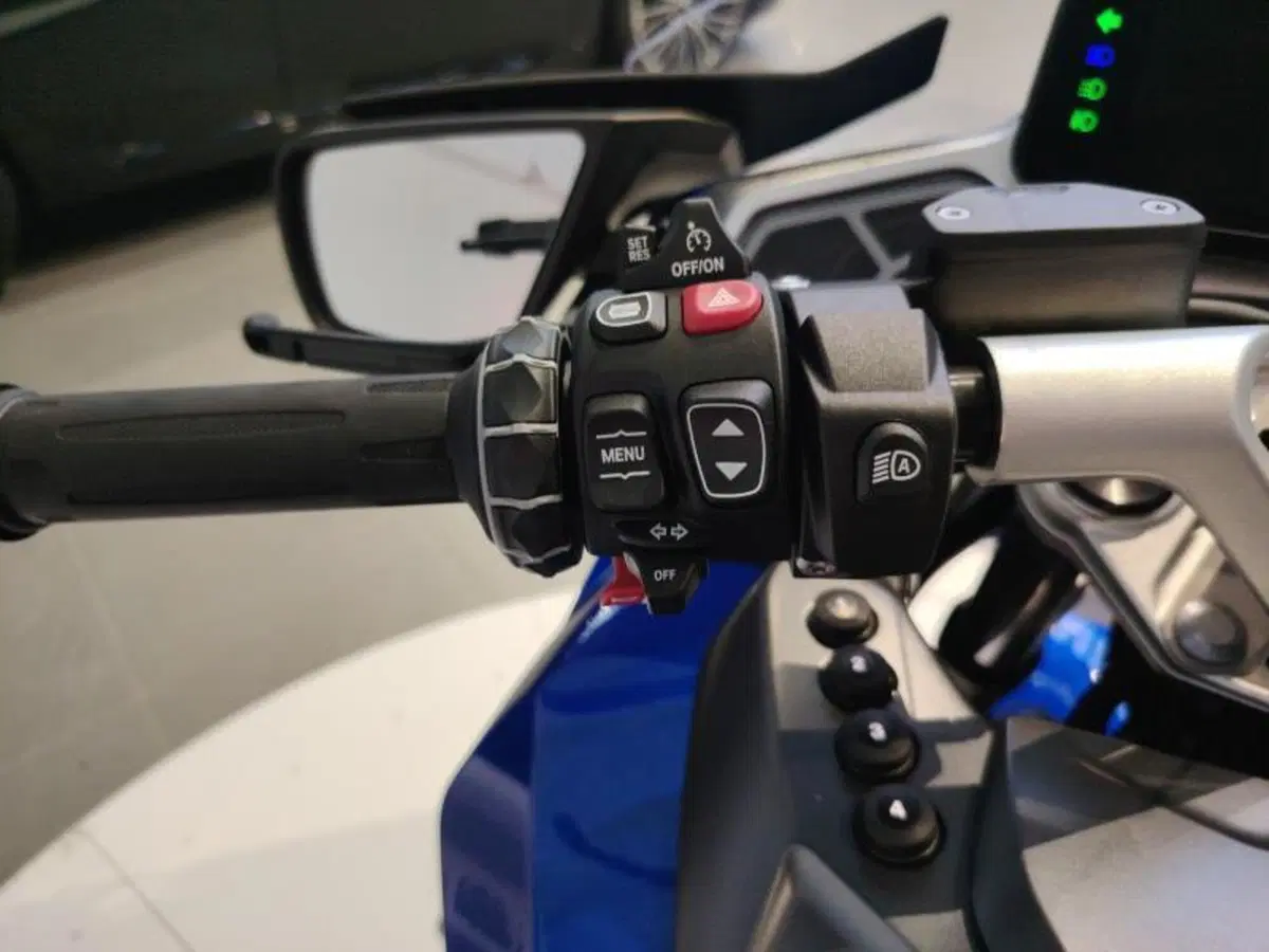 Bmw R 1300 RT (2026) (10)
