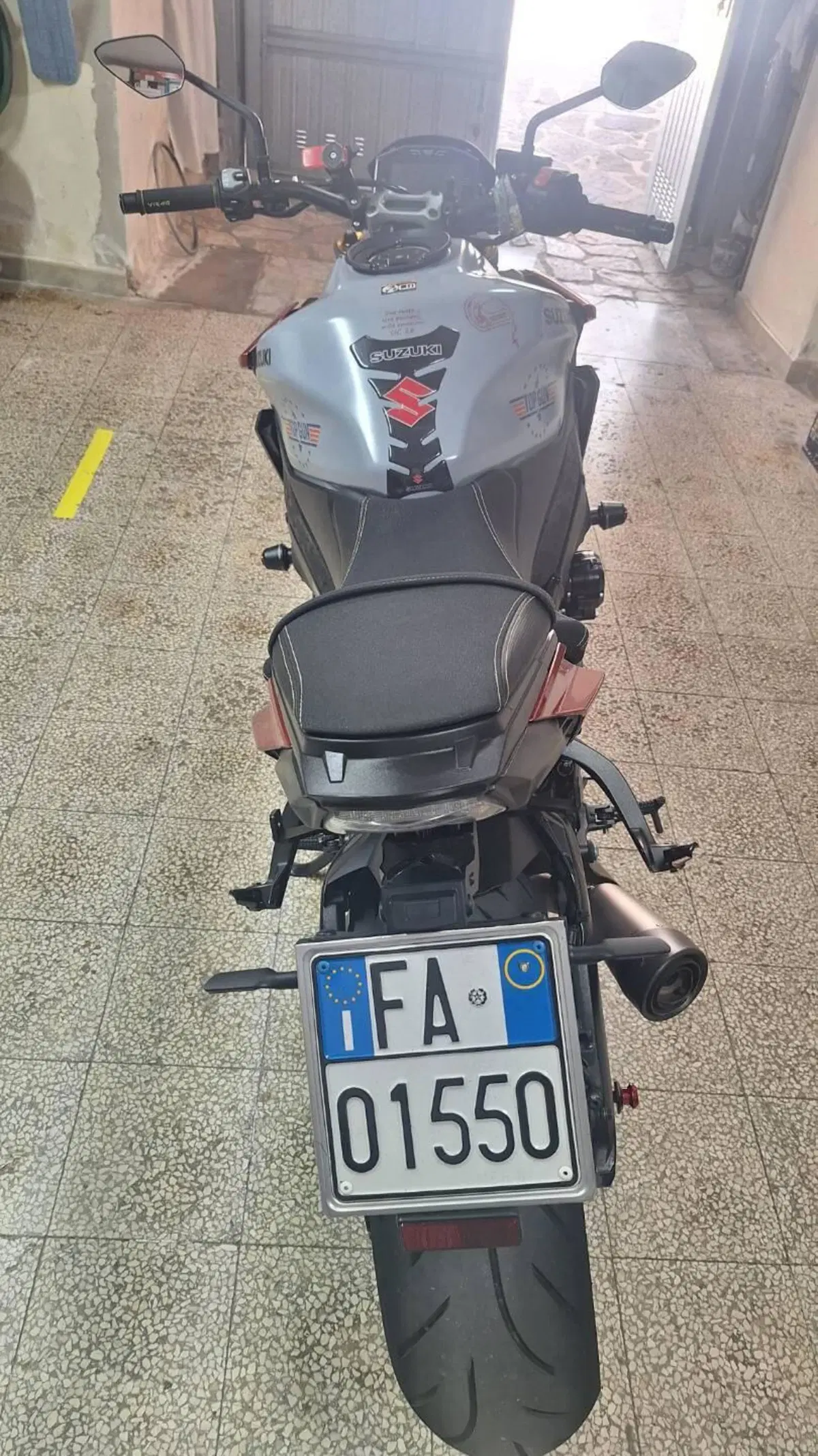 Suzuki GSX-S1000 (2021 - 25) (2)