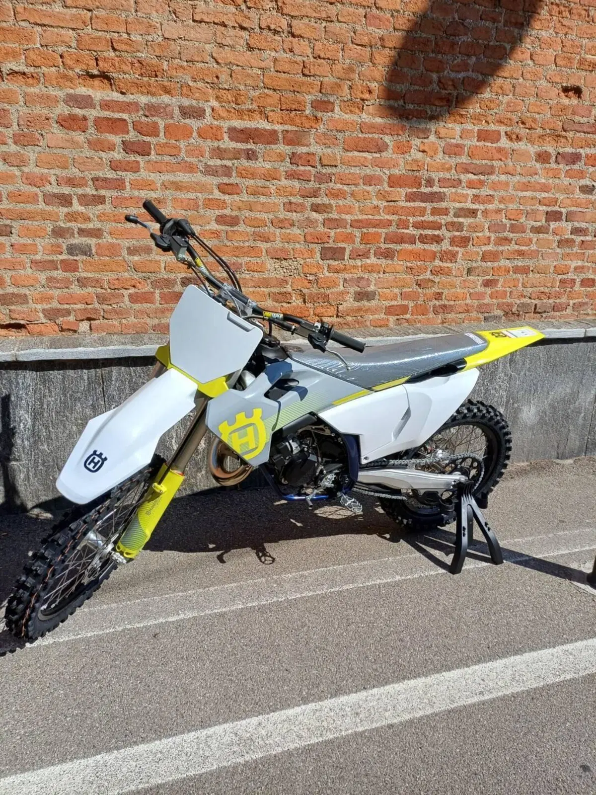 Husqvarna TC 125 (2024) (2)