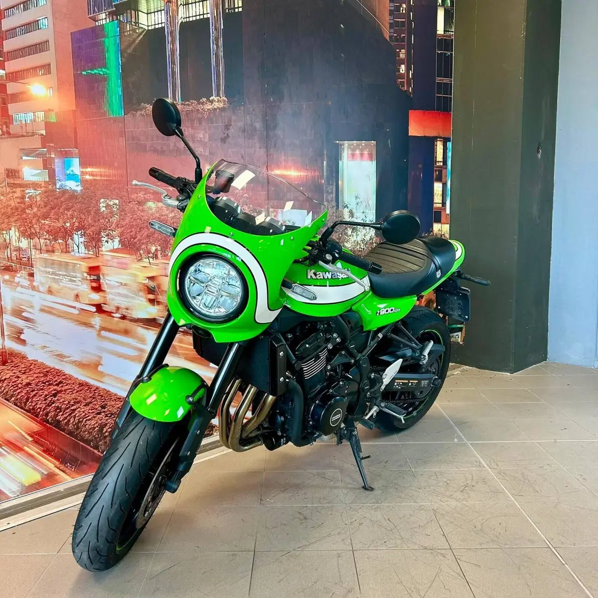Kawasaki Z 900 RS Cafè (2018 - 21) (2)