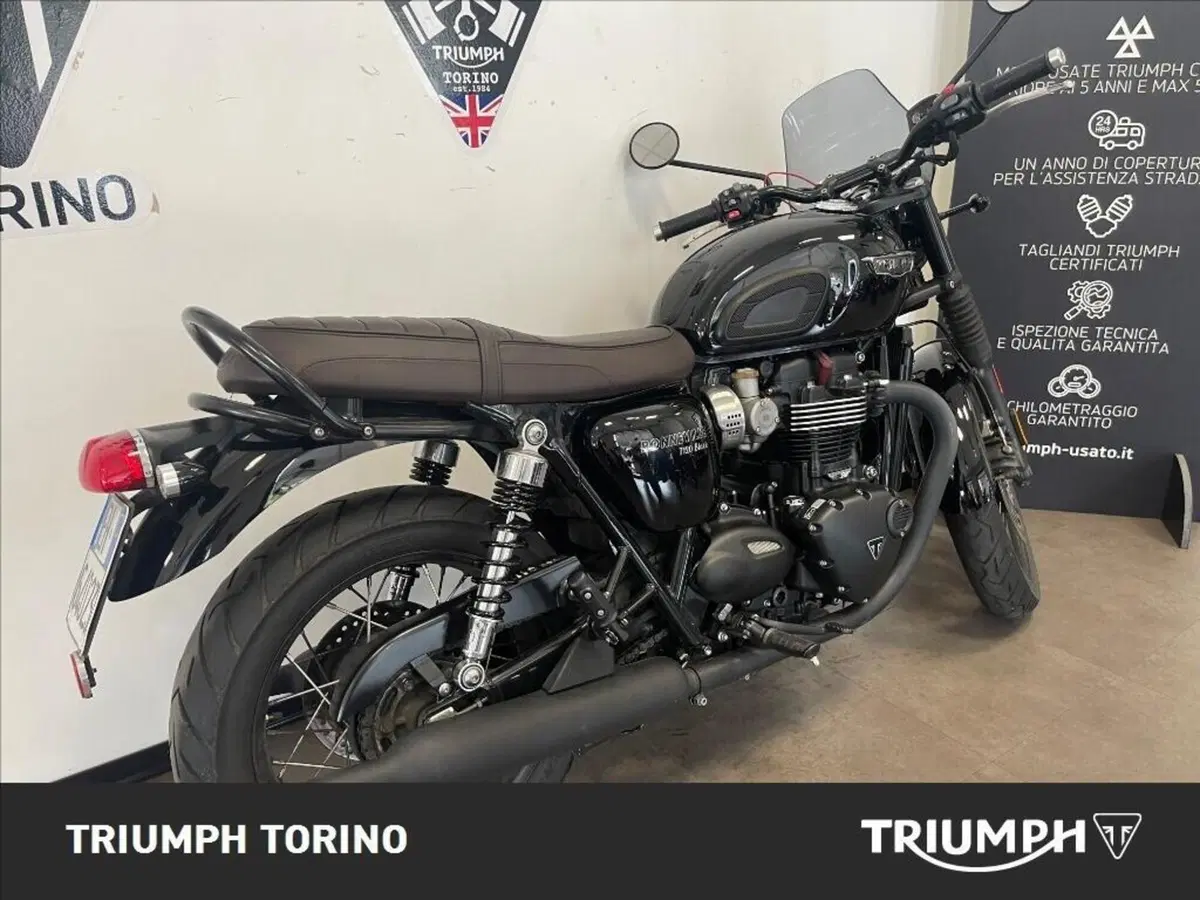 Triumph Bonneville T120 (2016 - 20) (3)