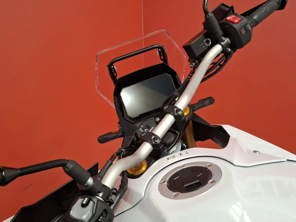 Suzuki V-Strom 800DE (2025 - 26) (10)