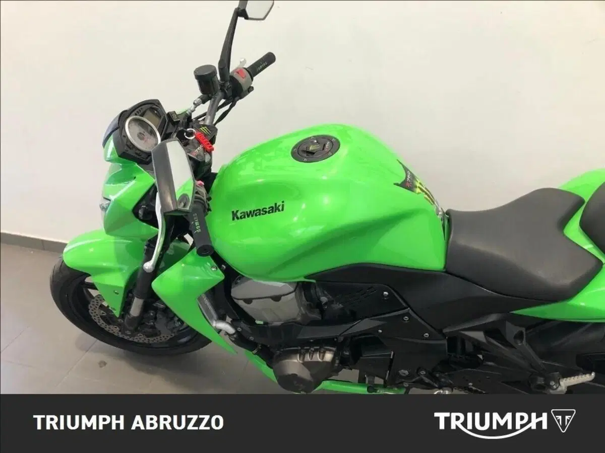 Kawasaki Z 750 (2003 - 06) (2)