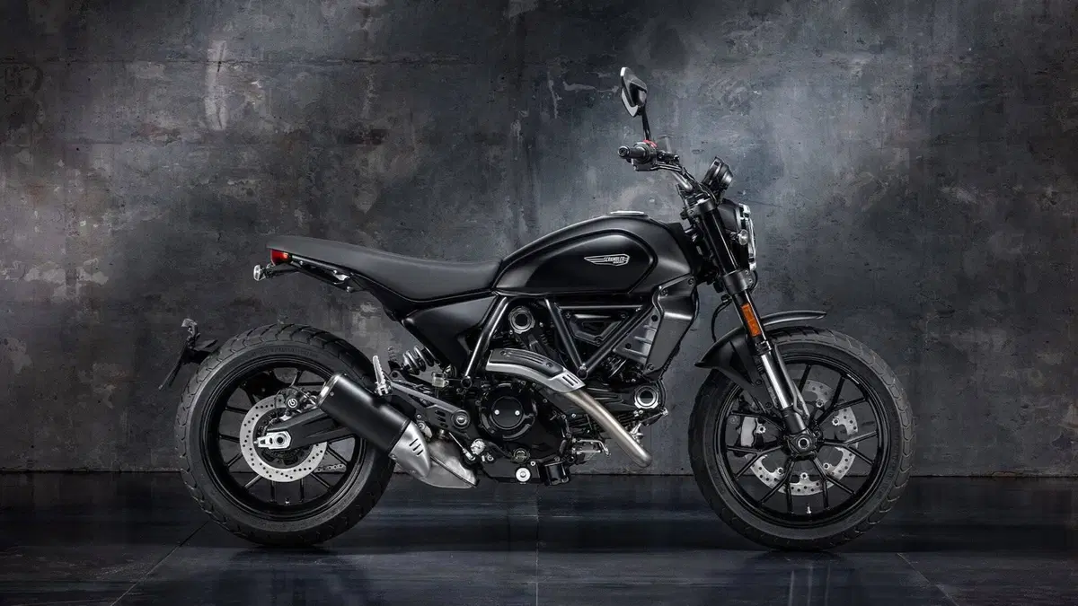 Ducati Scrambler 800 Icon Dark (2025 - 26) (2)