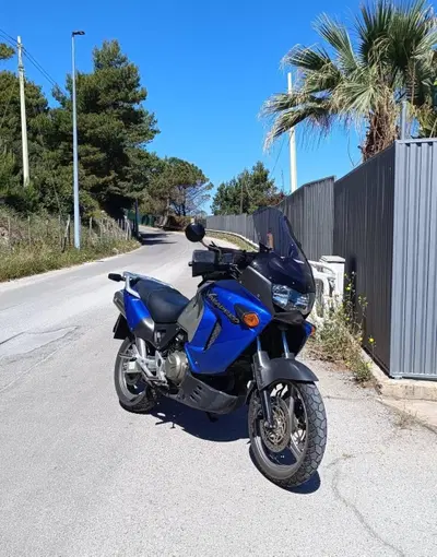 Honda Varadero 1000 (1999 - 02) usata