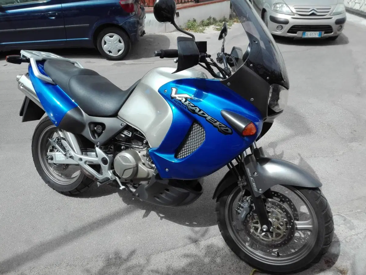 Honda Varadero 1000 (1999 - 02) (3)