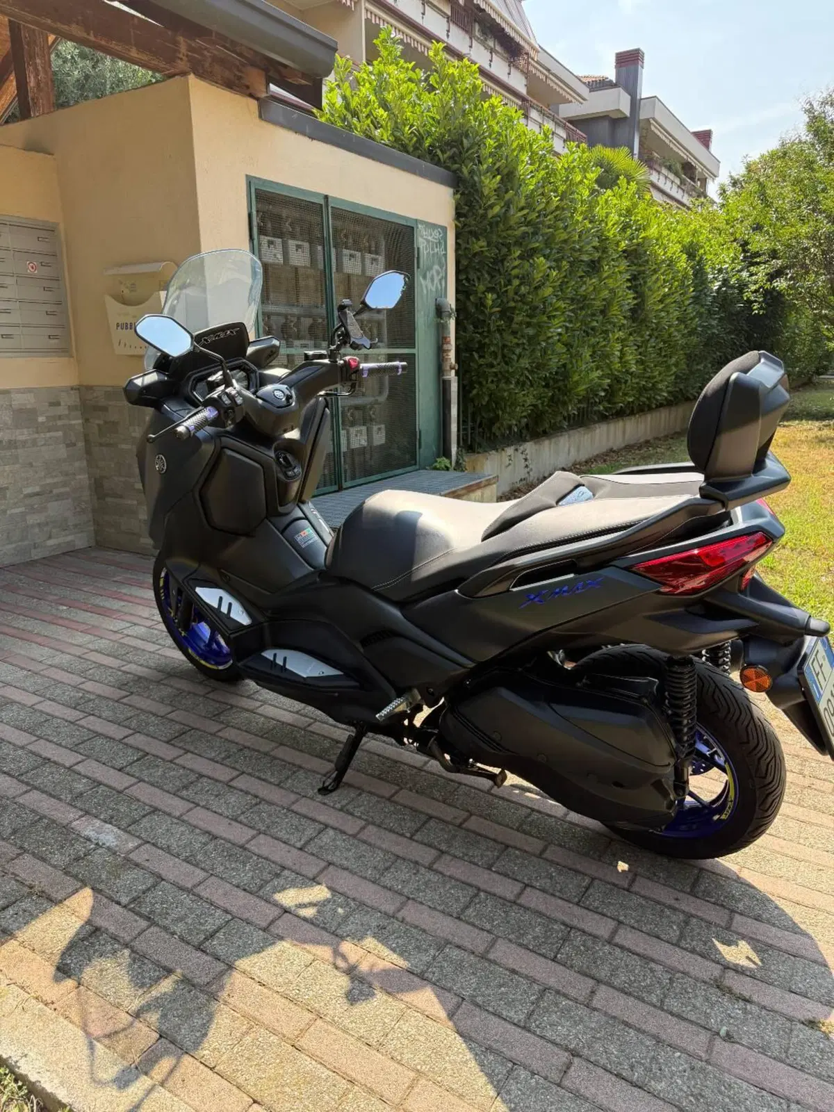 Yamaha X-Max 300 (2021 - 24) (2)