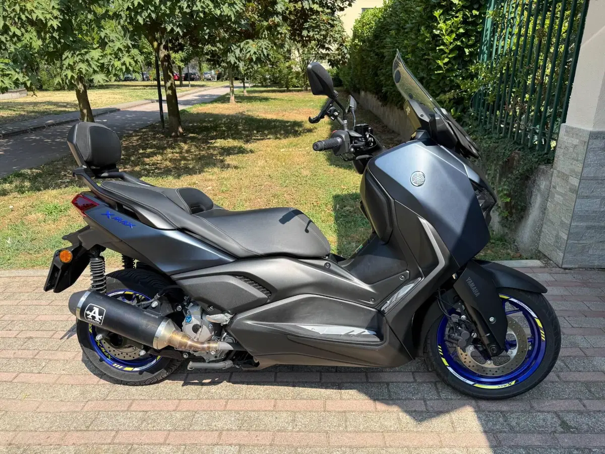 Yamaha X-Max 300 (2021 - 24) (6)
