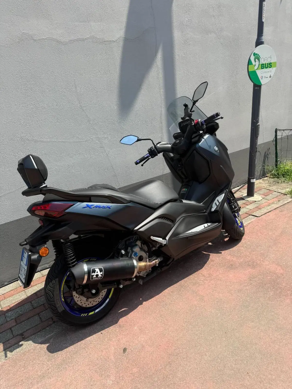 Yamaha X-Max 300 (2021 - 24) (7)