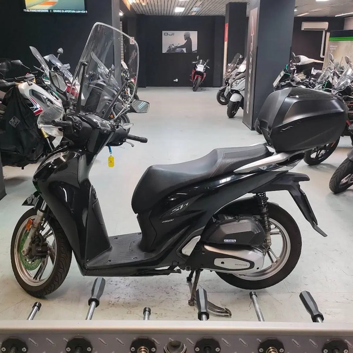 Honda SH 150i (2020 - 23) (6)