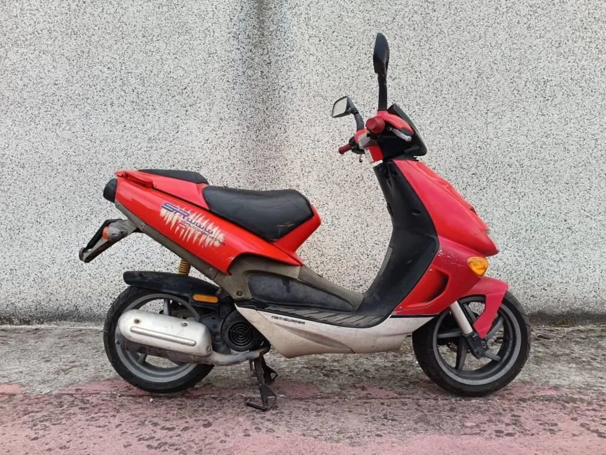 Aprilia SR 50 www Cat (1997 - 02) (3)