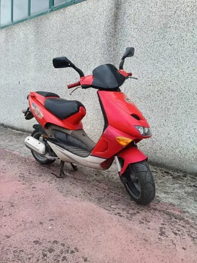 Aprilia SR 50 www Cat (1997 - 02) usata