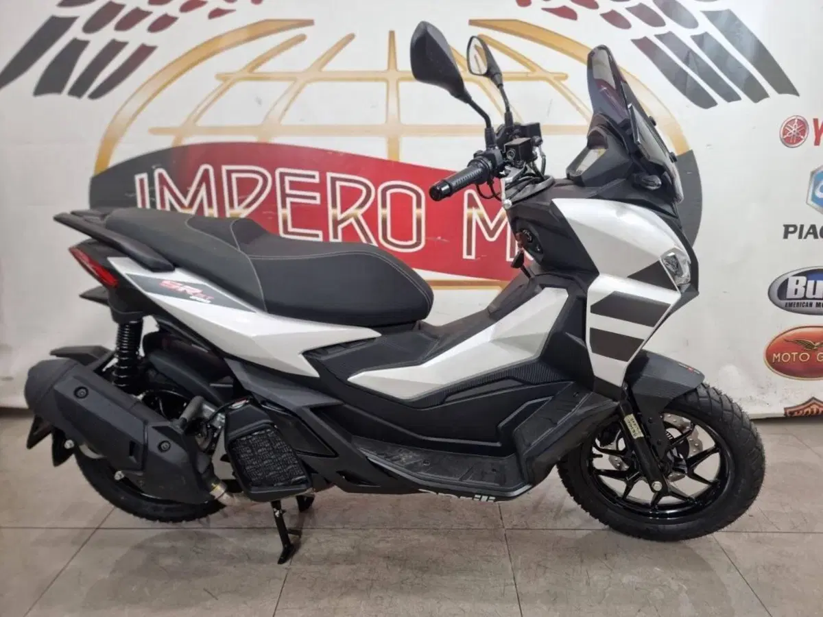 Aprilia SR GT 200 (2025 - 26) (2)