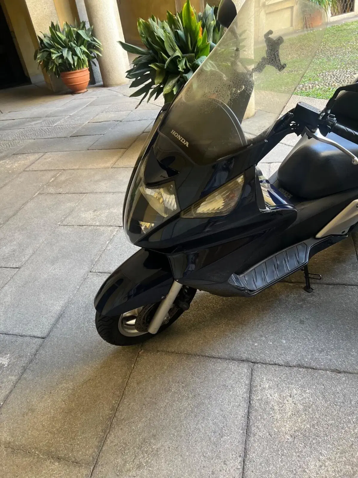 Honda Silver Wing 600 (2001 - 05) (3)