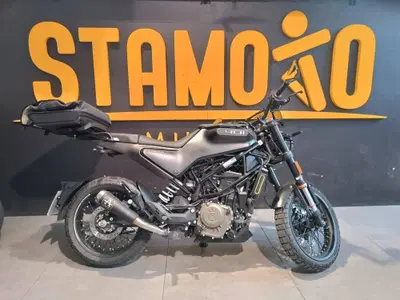 Husqvarna Svartpilen 401 (2021 - 23) usata