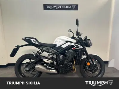 Triumph Street Triple 765 R (2023 - 26) usata