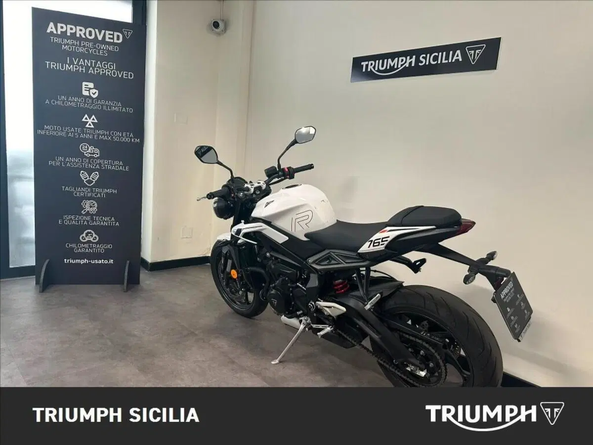 Triumph Street Triple 765 R (2023 - 26) (5)