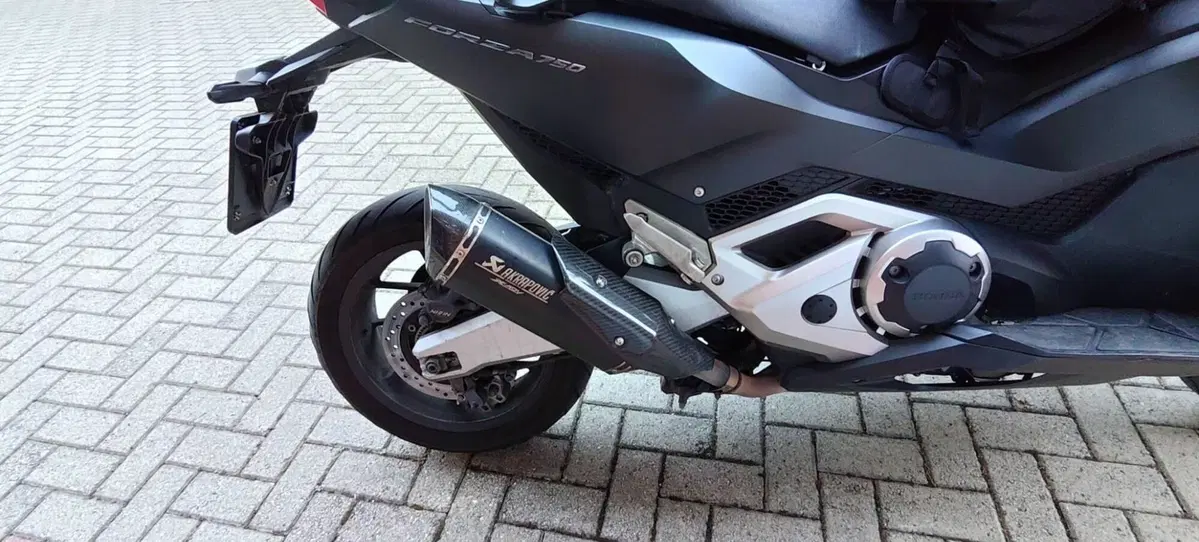 Honda Forza 750 DCT (2021 - 24) (6)