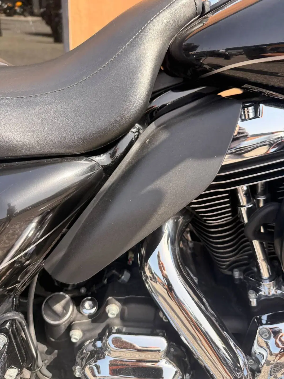 Harley-Davidson 107 Electra Glide Ultra Limited Low (2017 - 18) - FLHTKL (12)