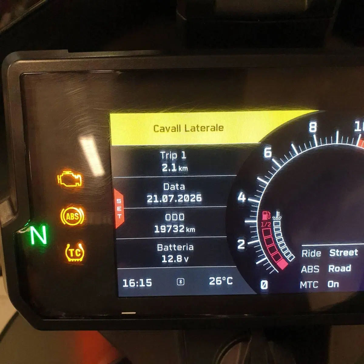 KTM 890 Adventure R (2022) (3)