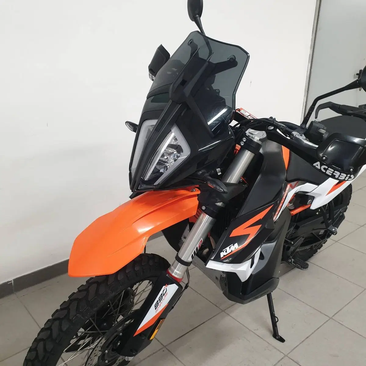 KTM 890 Adventure R (2022) (4)