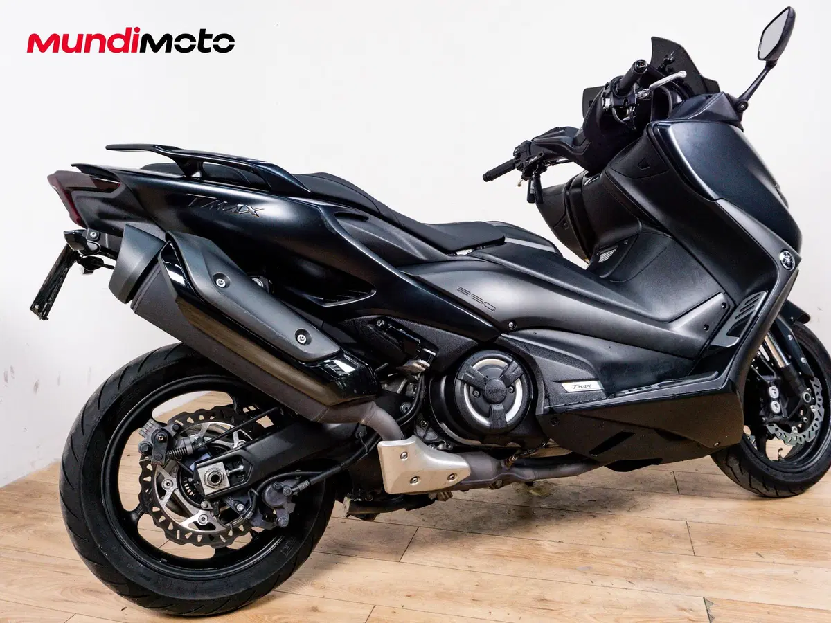 Yamaha T-Max 560 Tech Max (2020) (3)