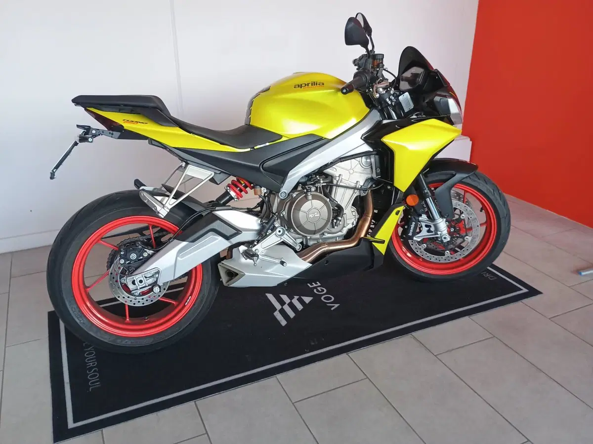 Aprilia Tuono 660 (2021 - 25) (10)