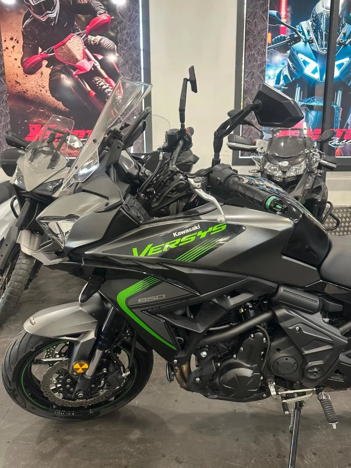 Kawasaki Versys 650 (2025 - 26) (2)