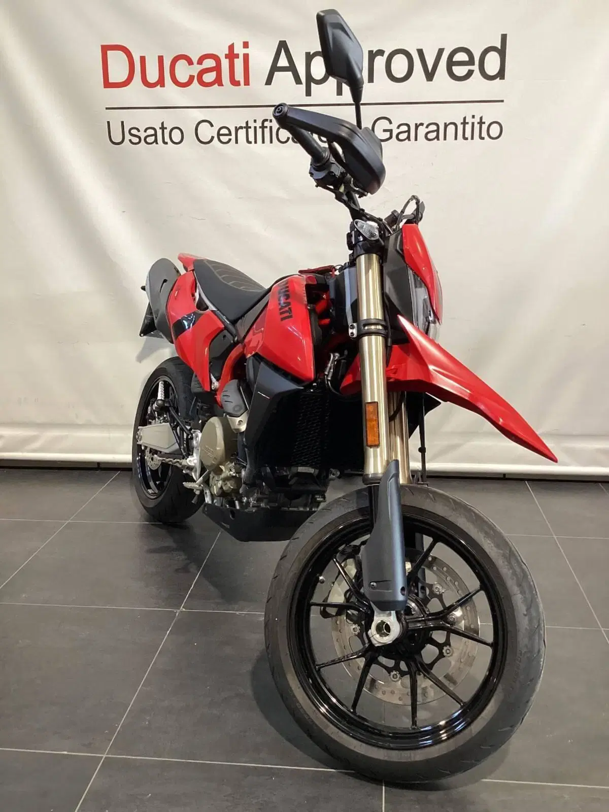 Ducati Hypermotard 698 Mono (2024 - 26) (2)