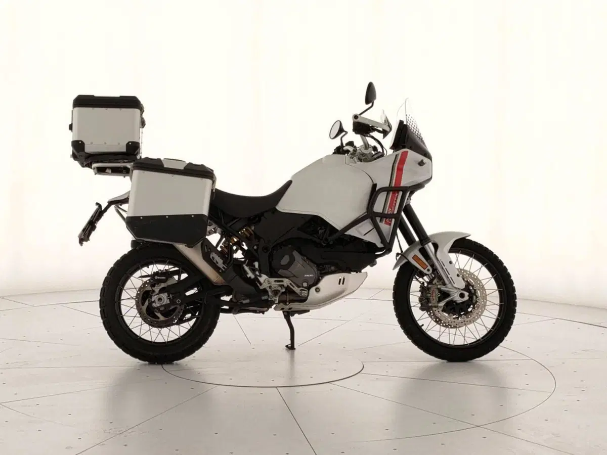Ducati DesertX (2022 - 25)