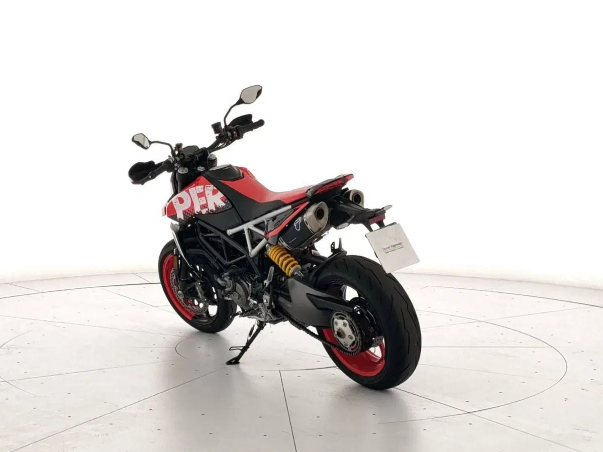 Ducati Hypermotard 950 RVE (2022 - 25) (8)