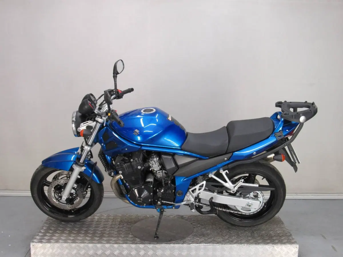 Suzuki GSF 650 Bandit (2006 - 11) (5)