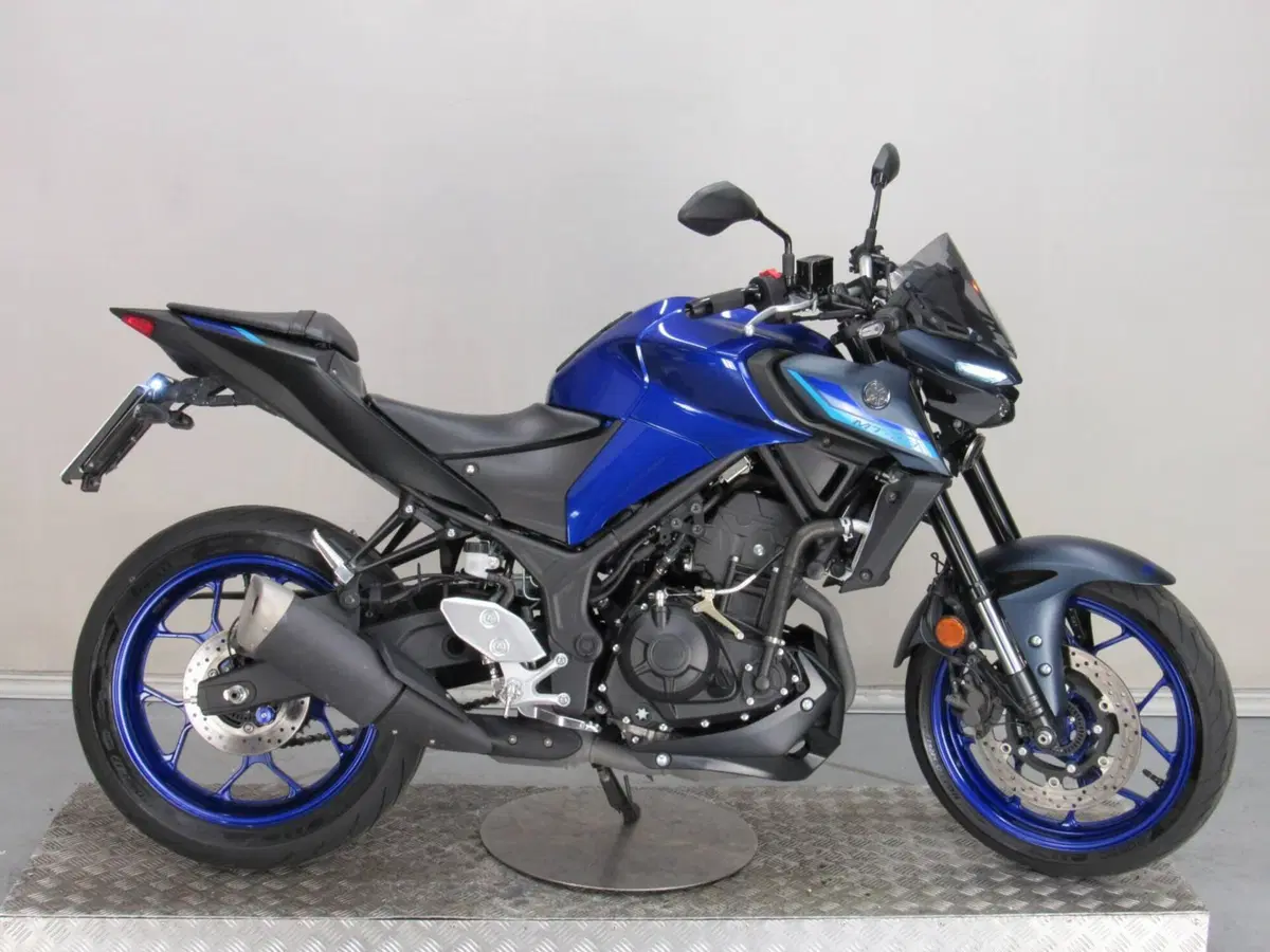 Yamaha MT-03 (2022 - 24) (2)