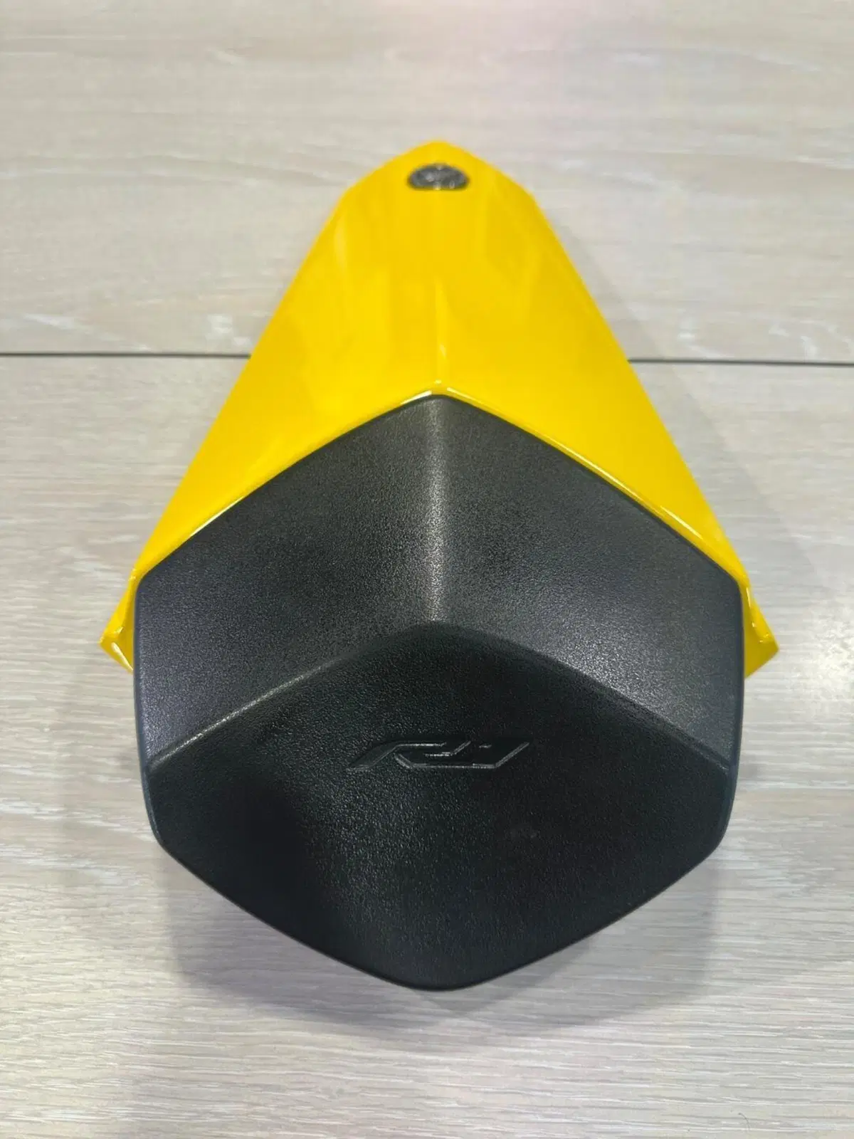 Monoposto Yamaha R1 (2)
