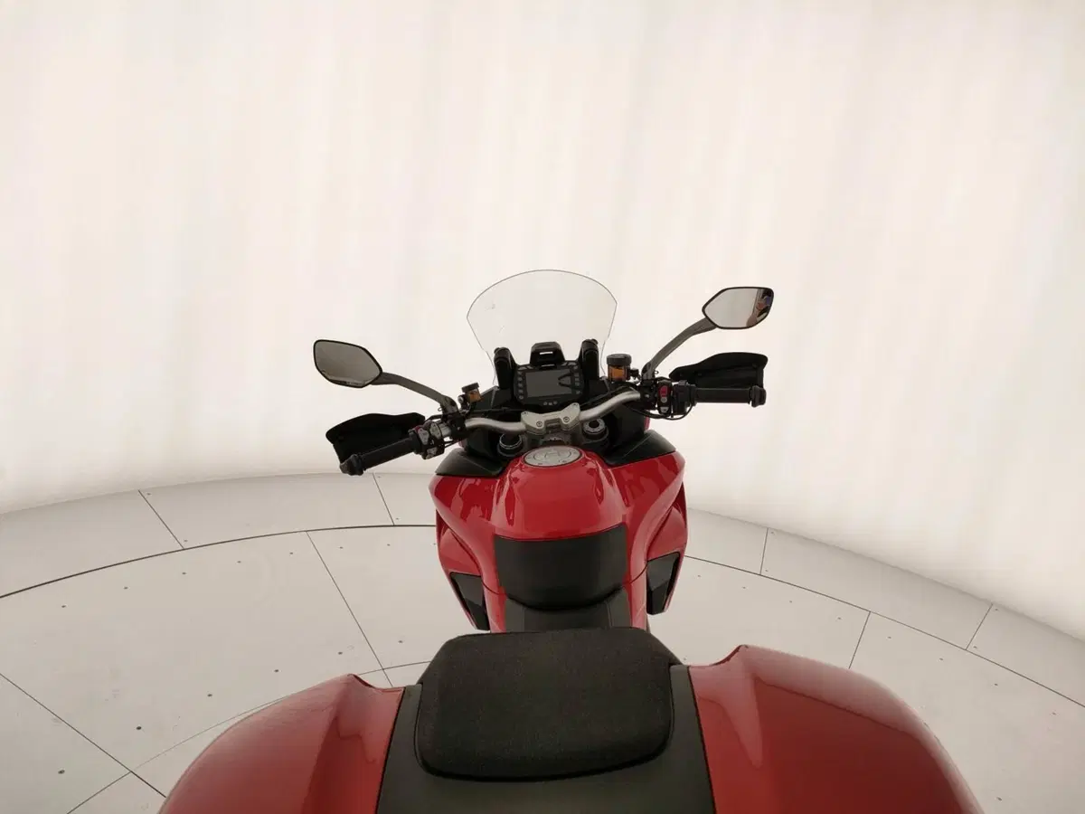Ducati Multistrada V2 S (2022 - 24) (9)