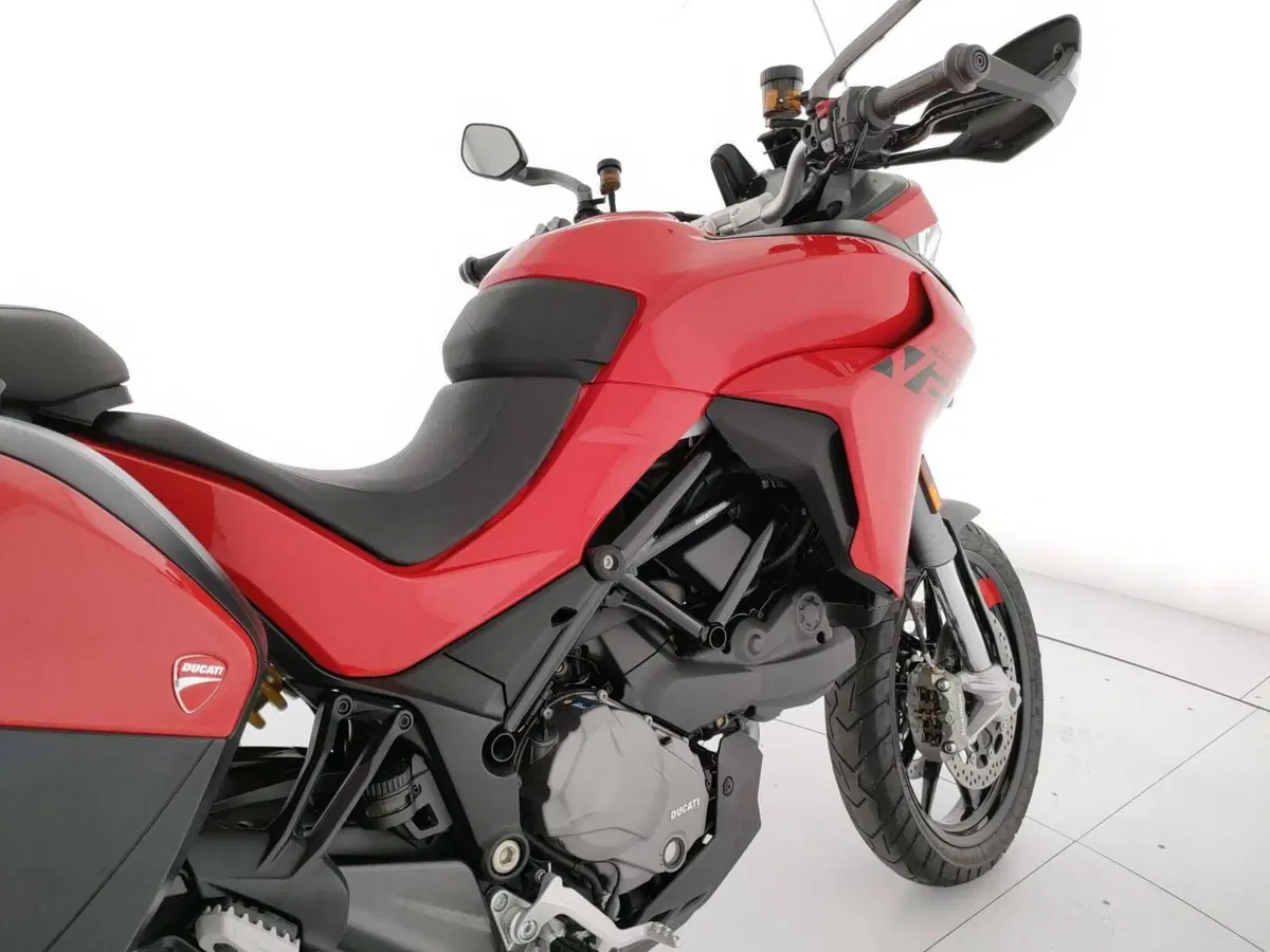 Ducati Multistrada V2 S (2022 - 24) (10)