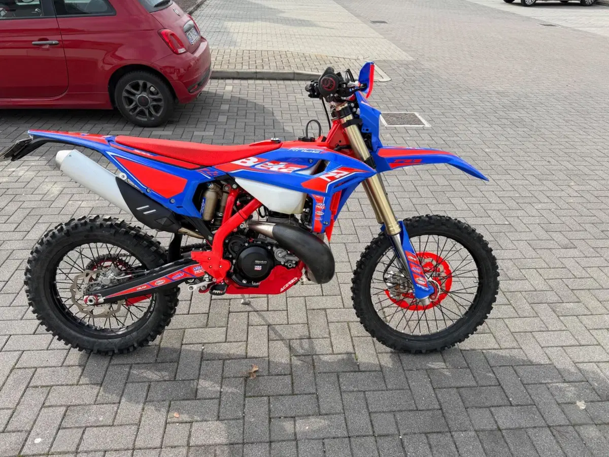 Betamotor RR 300 2T Enduro Race (2026)