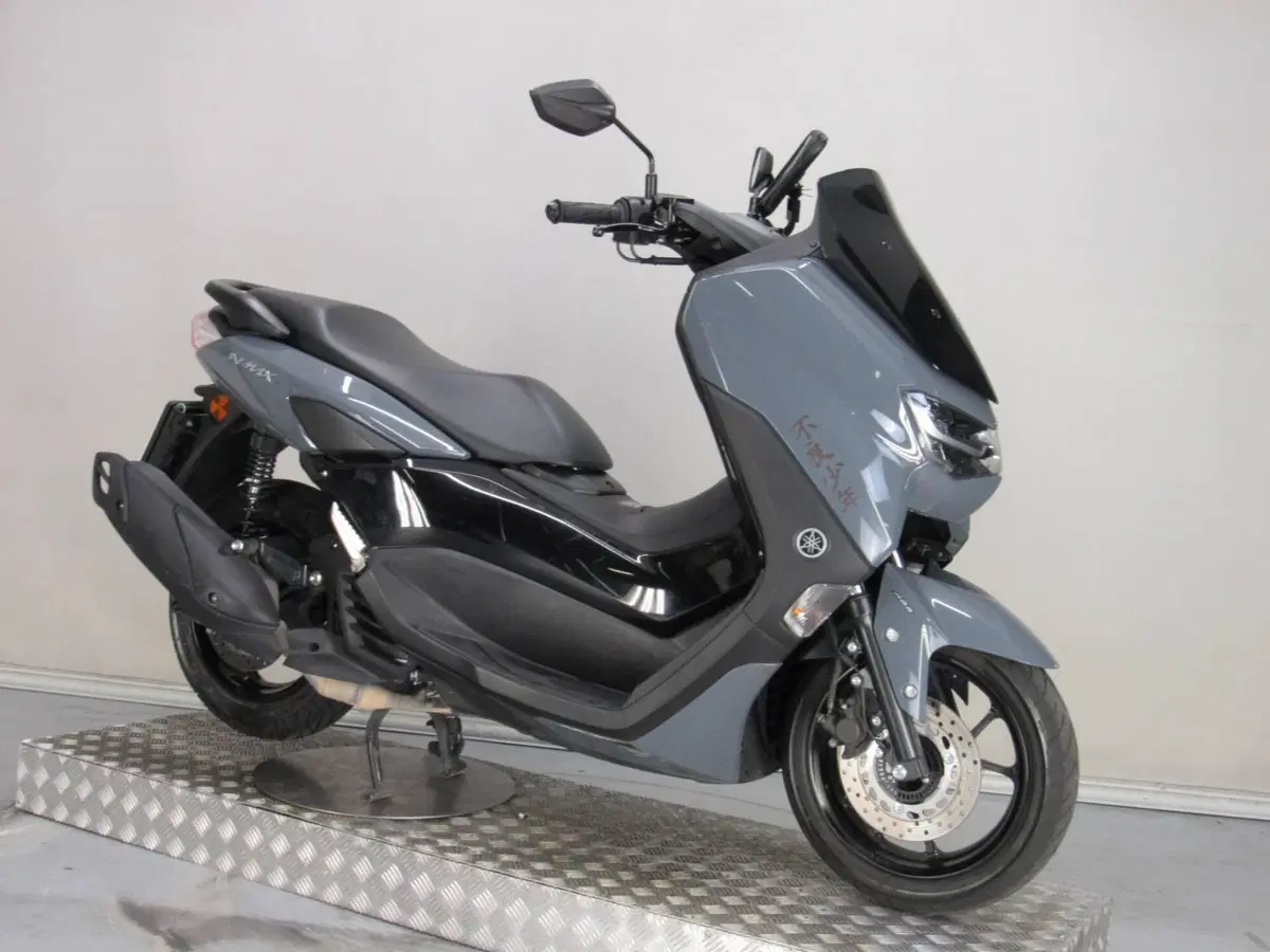 Yamaha N-Max 125 (2021 - 24)