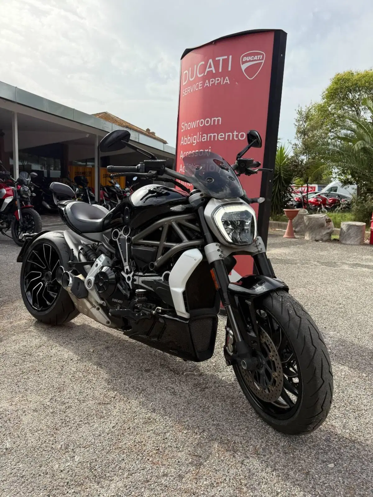 Ducati XDiavel 1262 S (2016 - 20) (2)