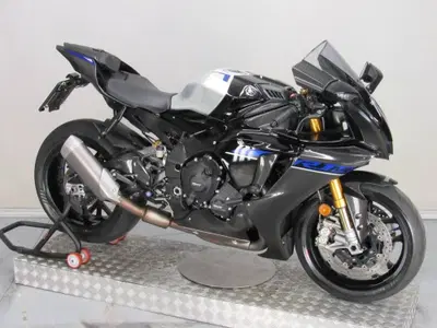 Yamaha YZF R1 (2020 - 25) usata