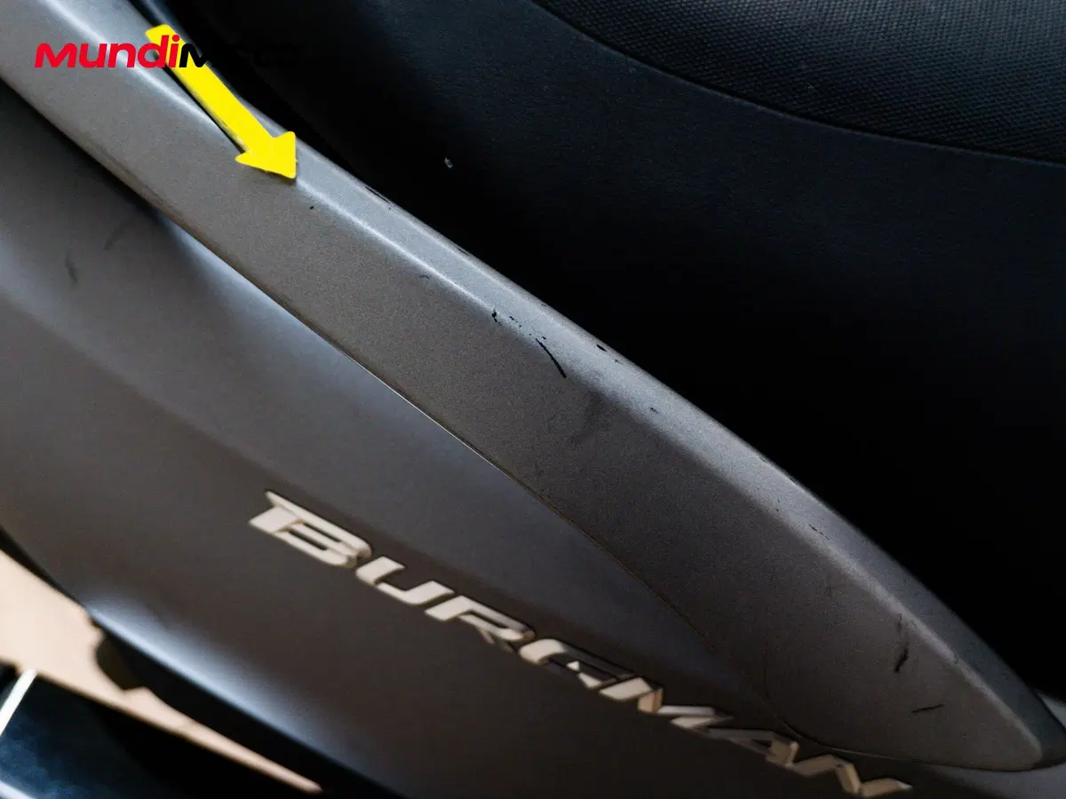 Suzuki Burgman AN 650 (2013 - 15) (14)