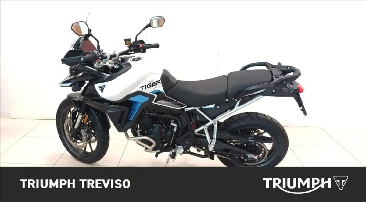 Triumph Tiger 900 Alpine Special Edition (2026)