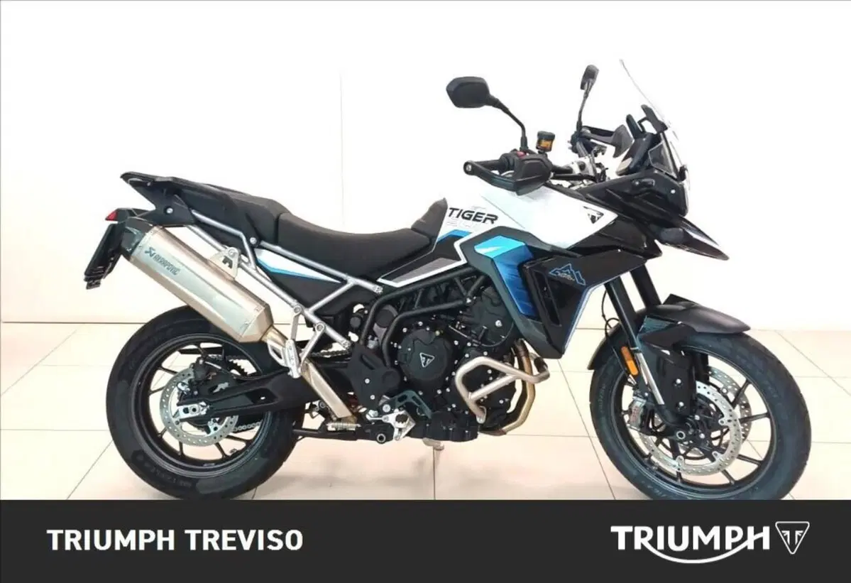 Triumph Tiger 900 Alpine Special Edition (2026) (3)
