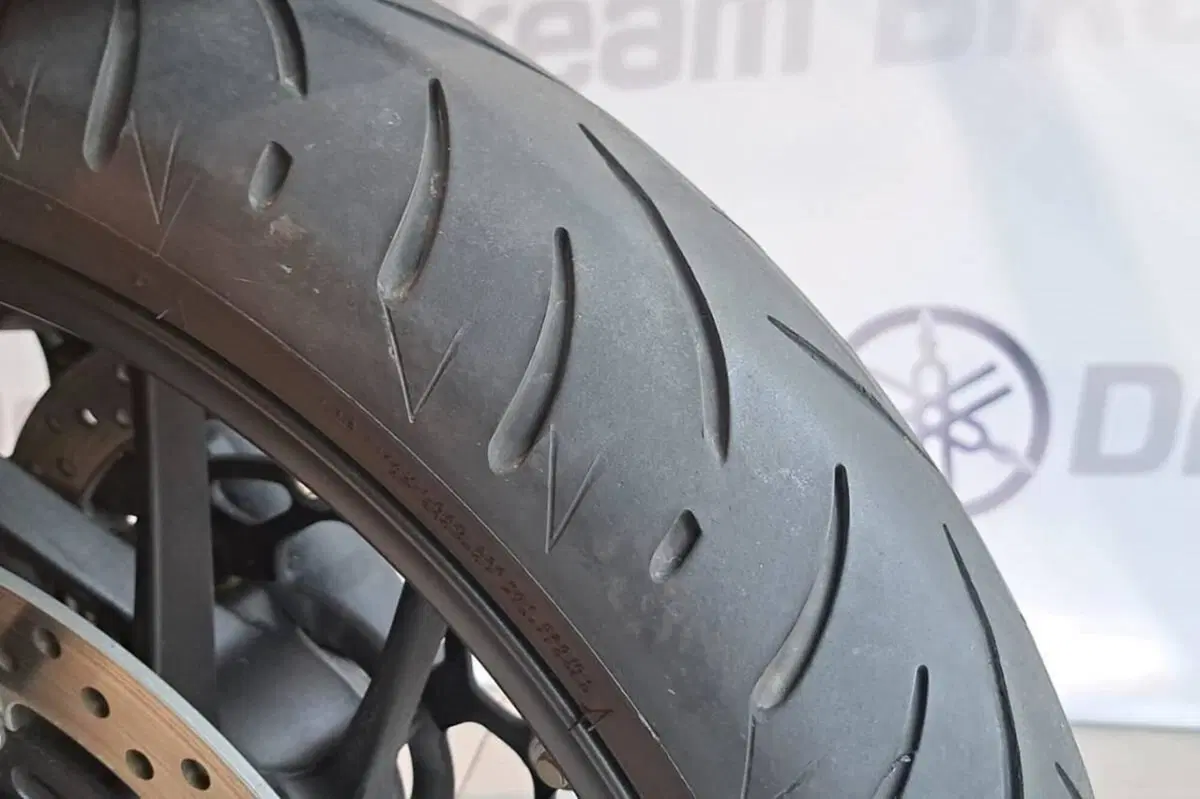 Honda Forza 750 DCT Urban (2021 - 24) (3)