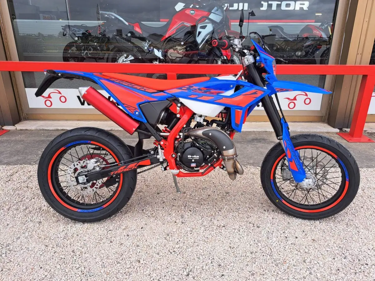 Betamotor RR 50 Motard Track (2021 - 26) (2)
