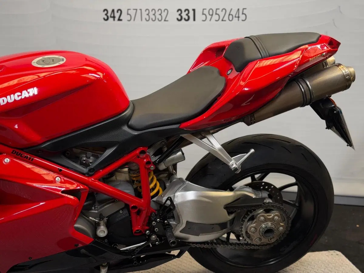 Ducati 1098 (2006 - 09) (8)