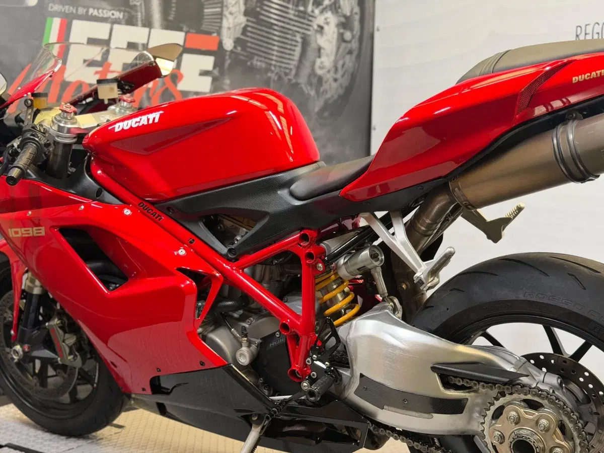 Ducati 1098 (2006 - 09) (9)
