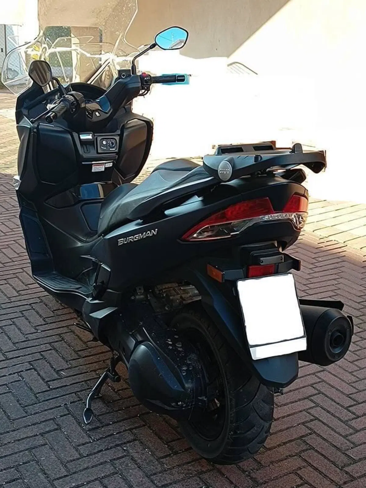 Suzuki Burgman AN 400 (2017 - 20) (2)